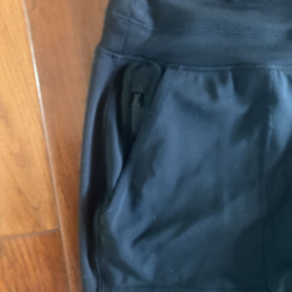 ATHLETA Salutation Jogger Large Black Breathable Soft Powervita Athleisure Pants - Picture 3 of 9